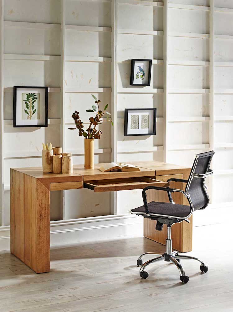 Minimalist best sale study chair