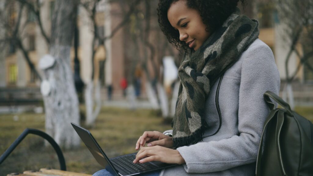 Taking Your Blog Outdoors Can Spark Better Content